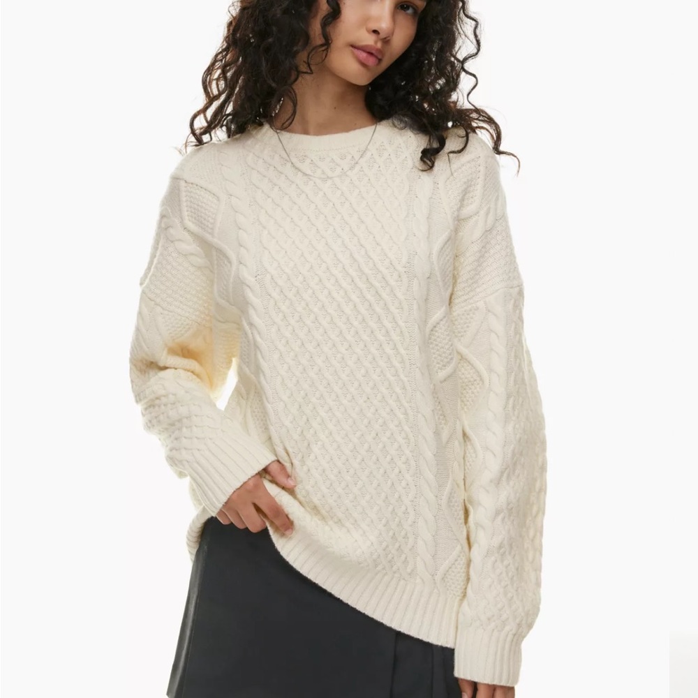 Aritzia Peggy sweater white
